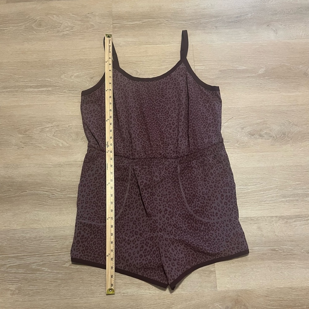 Torrid Stretch Woven Active Romper With Pockets Plus Size 1 US Size 14/16 - Picture 8 of 12